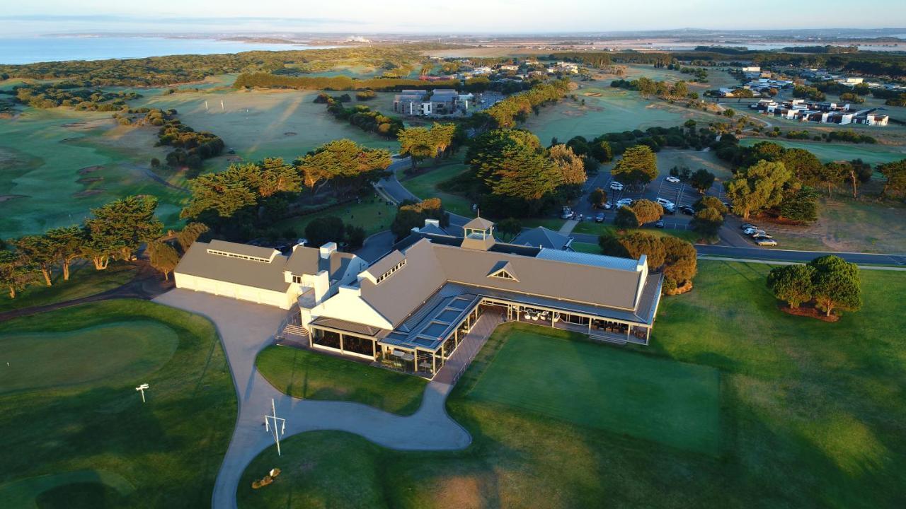 13Th Beach Golf Lodges 바원 헤즈 외부 사진